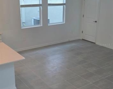5617 Fiona Ln - Photo Thumbnail 22