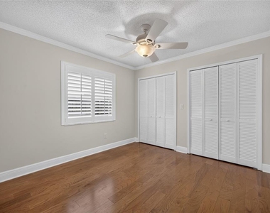 8825 Butternut Boulevard - Photo Thumbnail 16