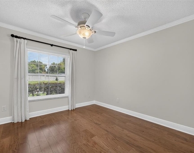 8825 Butternut Boulevard - Photo Thumbnail 12