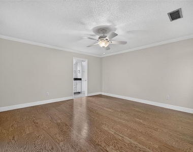 8825 Butternut Boulevard - Photo Thumbnail 13