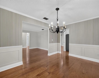 8825 Butternut Boulevard - Photo Thumbnail 6