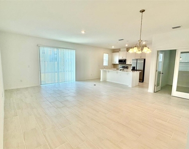 1162 Happy Forest Loop - Photo Thumbnail 2