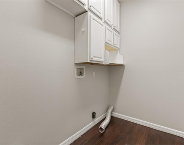 247 Magnolia Park Trail - Photo Thumbnail 9