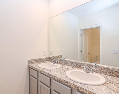 759 Auburn Grove Court - Photo Thumbnail 30