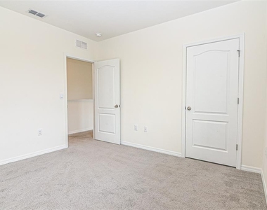 759 Auburn Grove Court - Photo Thumbnail 23