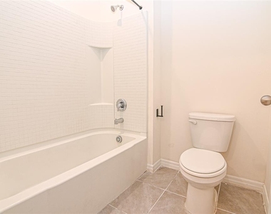 759 Auburn Grove Court - Photo Thumbnail 28