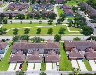 11155 Savannah Landing Circle - Photo Thumbnail 29