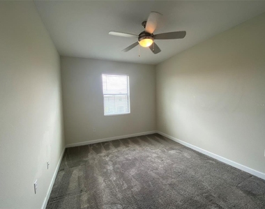 1218 Payne Stewart Drive - Photo Thumbnail 16