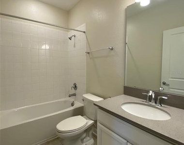 1218 Payne Stewart Drive - Photo Thumbnail 14