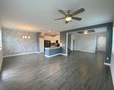 1218 Payne Stewart Drive - Photo Thumbnail 11