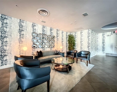 100 S Eola Drive - Photo Thumbnail 32