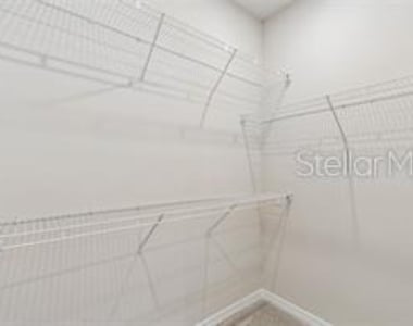 4353 Roush Avenue - Photo Thumbnail 6