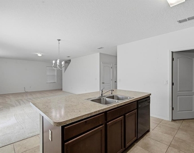 16604 Broadford Lane - Photo Thumbnail 11