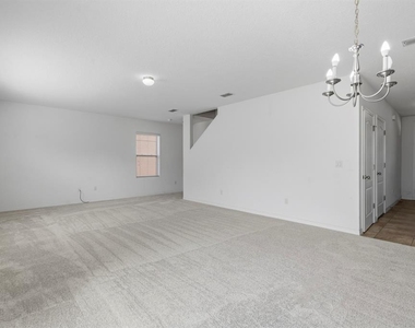 16604 Broadford Lane - Photo Thumbnail 4