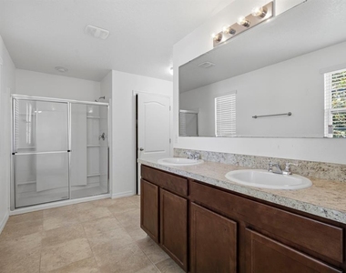 16604 Broadford Lane - Photo Thumbnail 17