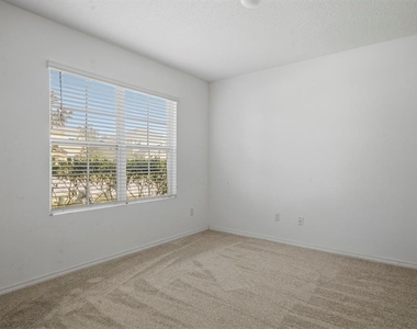 16604 Broadford Lane - Photo Thumbnail 18