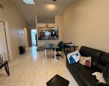 2803 Waxy Willow Lane - Photo Thumbnail 4