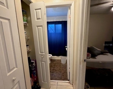2803 Waxy Willow Lane - Photo Thumbnail 15
