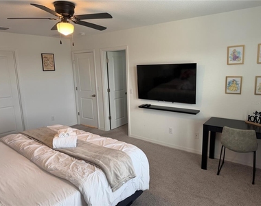 1553 Discovery Street - Photo Thumbnail 21