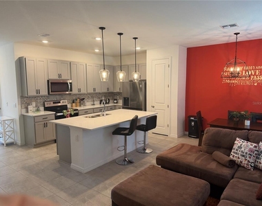 1553 Discovery Street - Photo Thumbnail 12