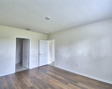 5628 Siltstone Street - Photo Thumbnail 39