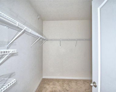 5628 Siltstone Street - Photo Thumbnail 44