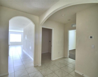5628 Siltstone Street - Photo Thumbnail 17