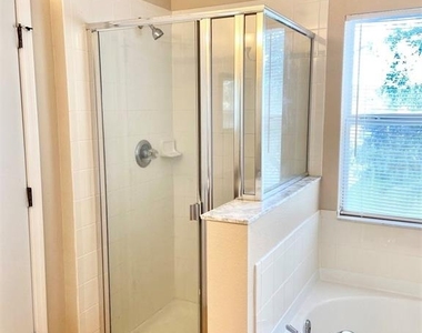 2539 Aventurine Street - Photo Thumbnail 15
