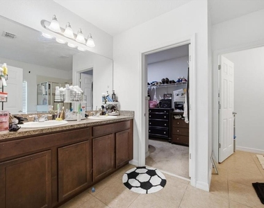 2414 Addison Creek Drive - Photo Thumbnail 19