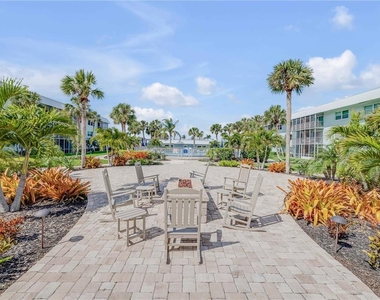 325 N Causeway - Photo Thumbnail 44