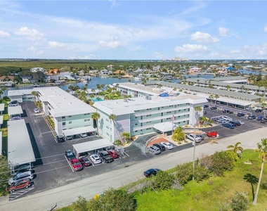 325 N Causeway - Photo Thumbnail 2
