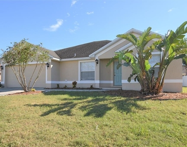 6835 Hunters Crossing Boulevard - Photo Thumbnail 2