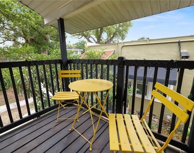 1157 E Edgewood Drive - Photo Thumbnail 1