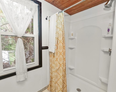 1157 E Edgewood Drive - Photo Thumbnail 9