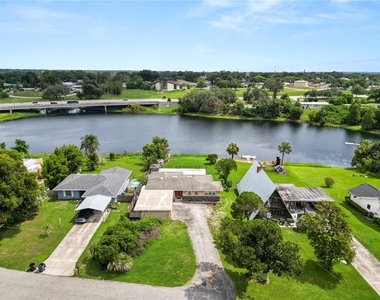 228 W Lake Ina Drive - Photo Thumbnail 56