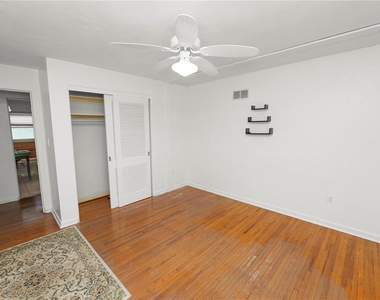 228 W Lake Ina Drive - Photo Thumbnail 23