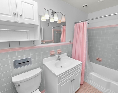 228 W Lake Ina Drive - Photo Thumbnail 25