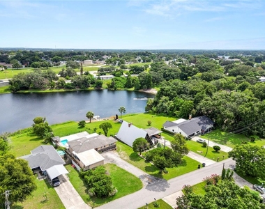 228 W Lake Ina Drive - Photo Thumbnail 51