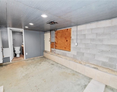 228 W Lake Ina Drive - Photo Thumbnail 46