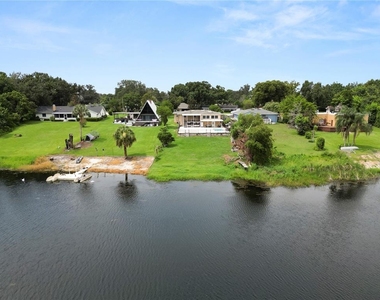228 W Lake Ina Drive - Photo Thumbnail 55