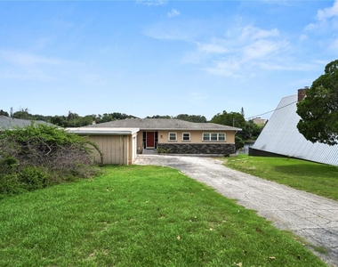 228 W Lake Ina Drive - Photo Thumbnail 4