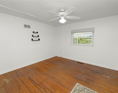 228 W Lake Ina Drive - Photo Thumbnail 27