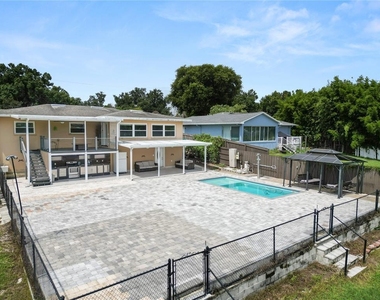 228 W Lake Ina Drive - Photo Thumbnail 44