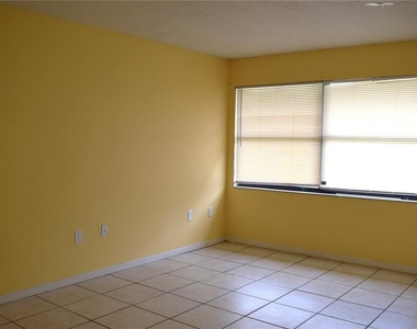 7423 Sw 42nd Pl - Photo Thumbnail 10