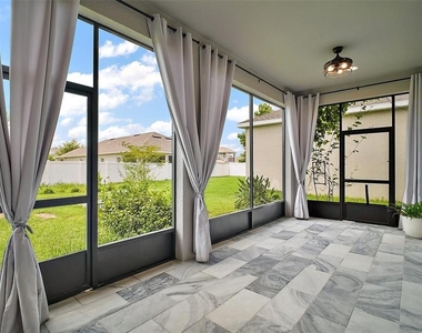 9153 Carmela Avenue - Photo Thumbnail 13