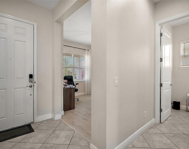9153 Carmela Avenue - Photo Thumbnail 30