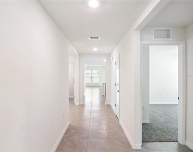 4770 Sw 88th Lane - Photo Thumbnail 1
