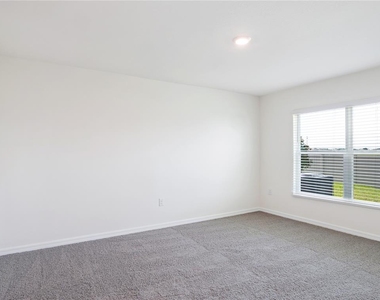 4770 Sw 88th Lane - Photo Thumbnail 7