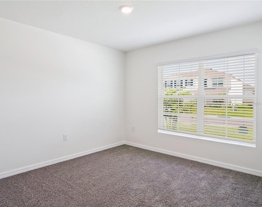 4770 Sw 88th Lane - Photo Thumbnail 6
