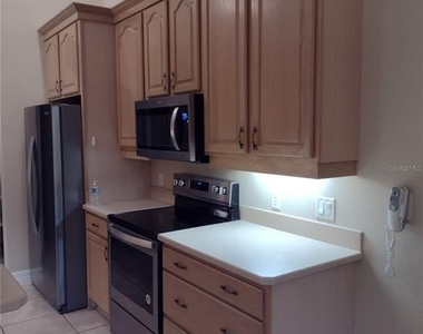 592 Dowling Circle - Photo Thumbnail 20